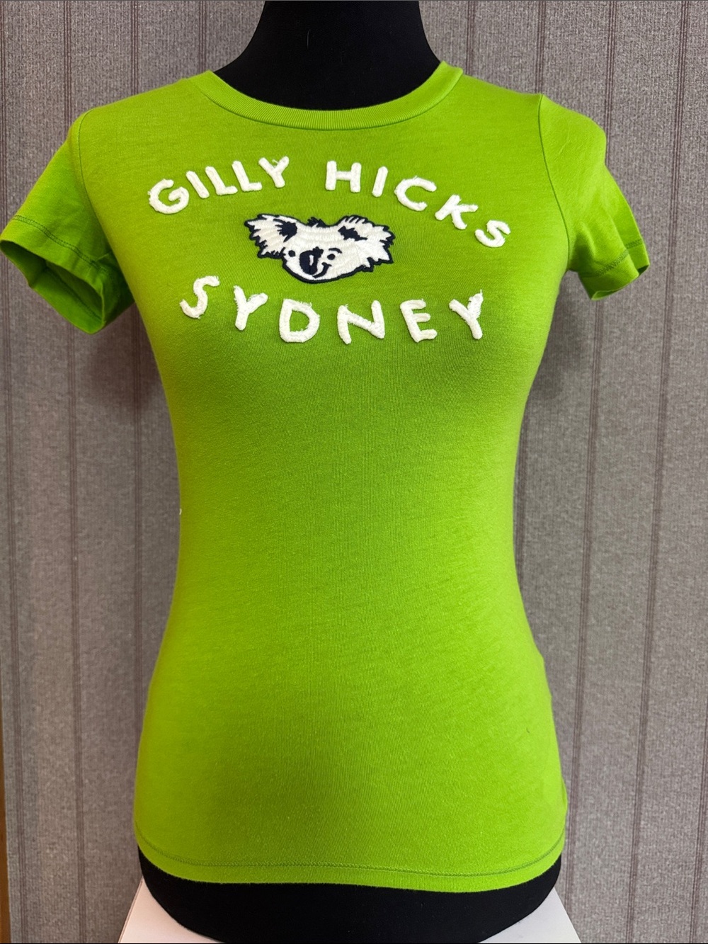 New Gilly Hicks Girls Tee top Green Size XS